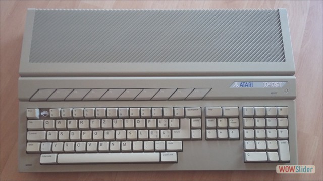Atari 1024 STF (Ja eine Taste fehlt.)